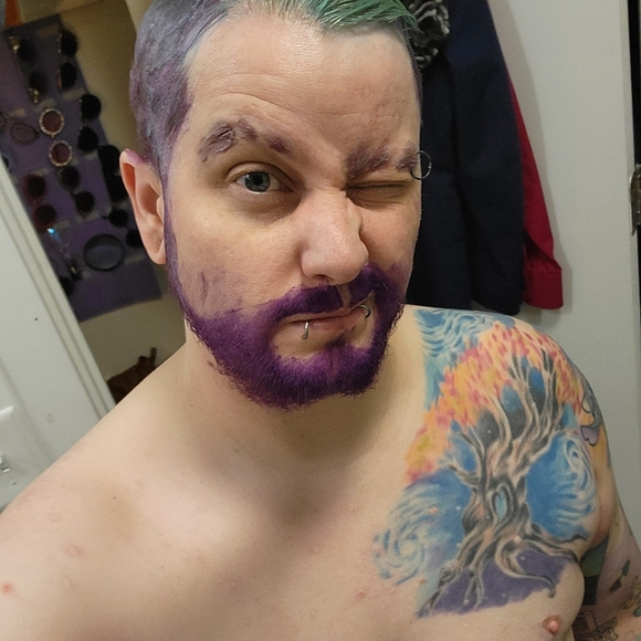 Meet your Posher, Driver - Picture 4 of 4